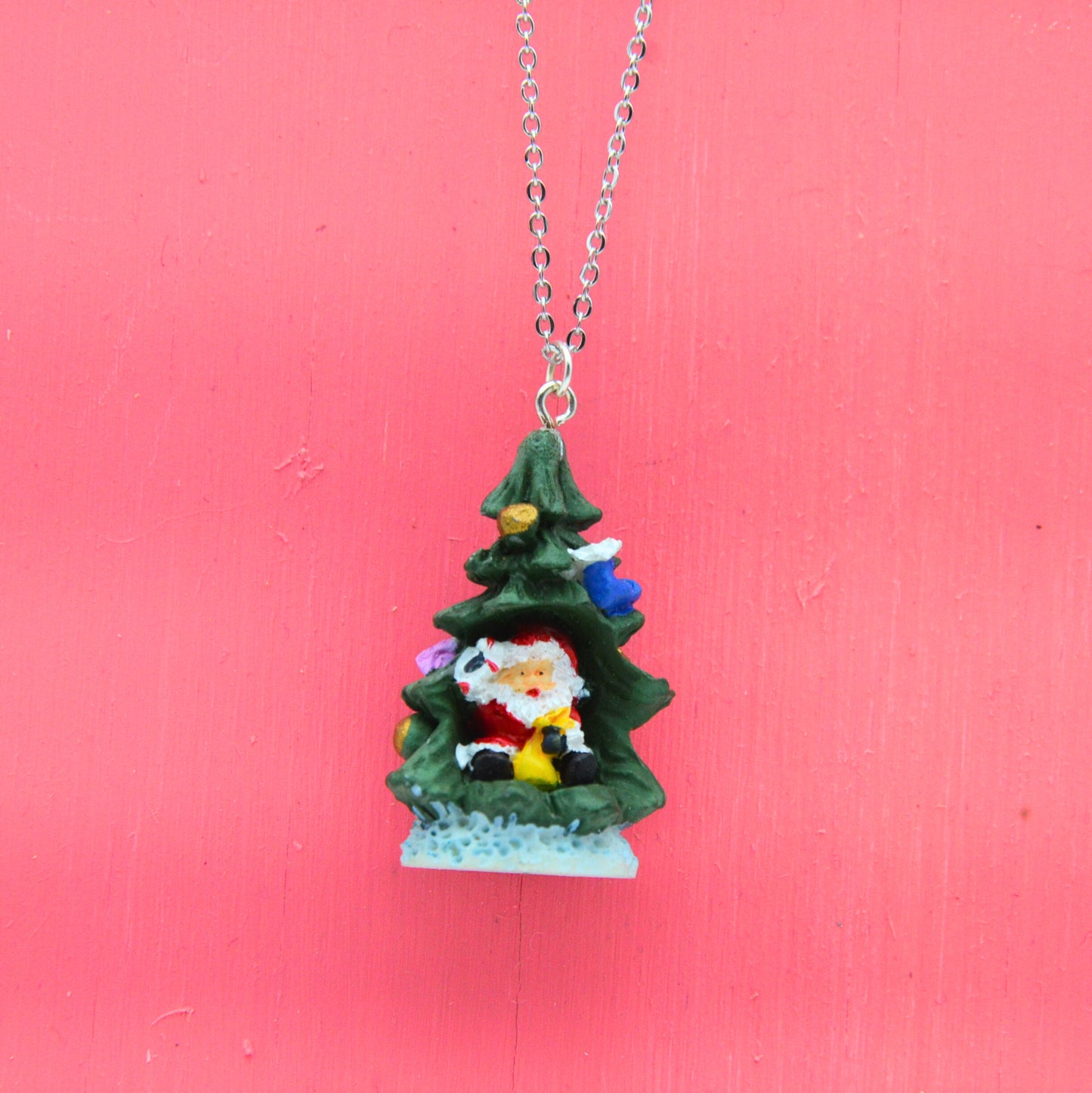 Halsband julgran