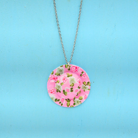Halsband rosa tyghatt
