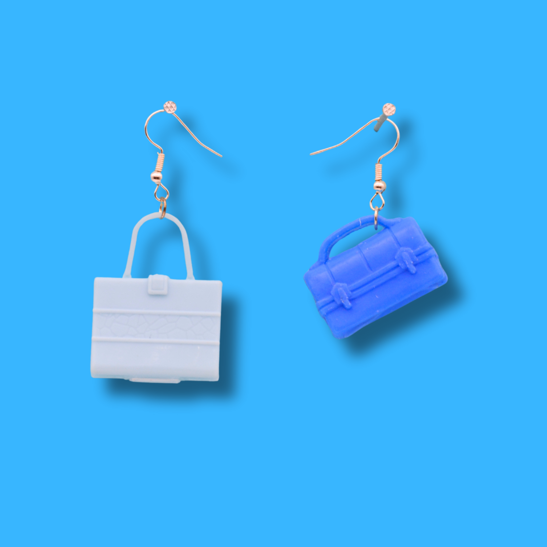 Örhängen blå väskor