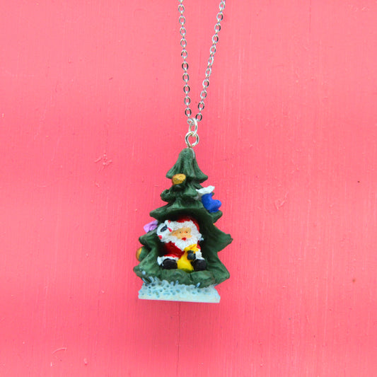 Halsband julgran